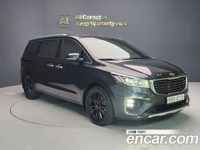 Kia Carnival 2018 thumb 5