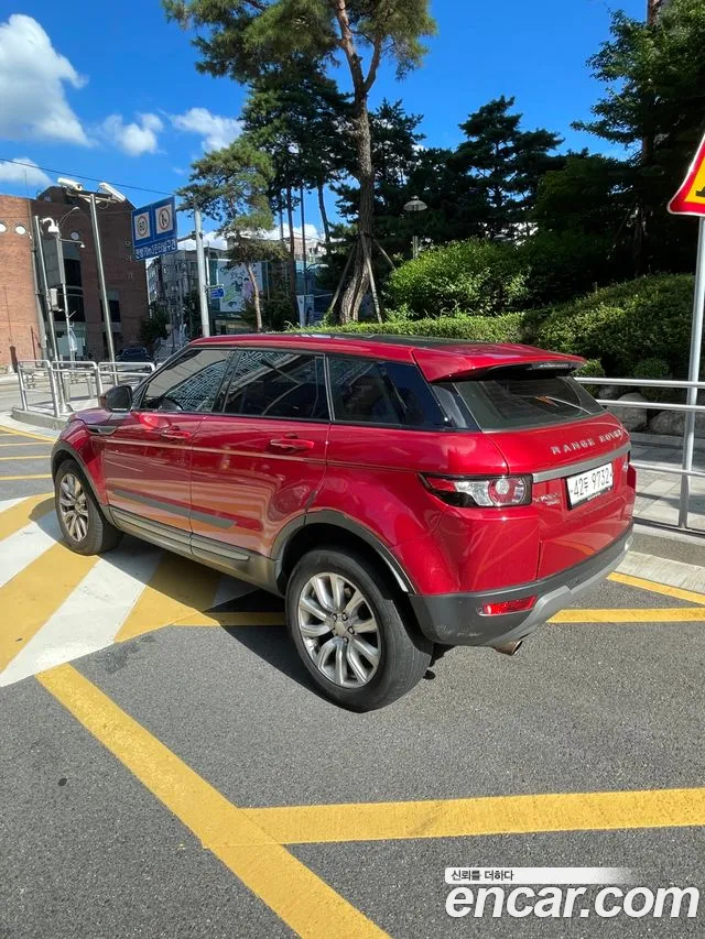 Land Rover Range Rover Evoque 2015 thumb 2