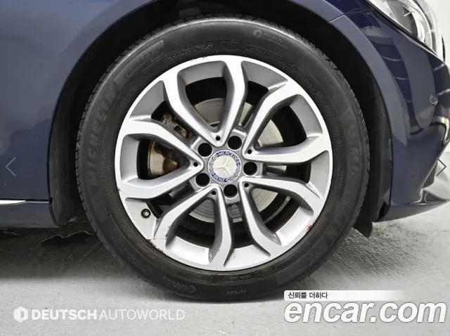 Mercedes-Benz C-Класс 2016 thumb 5