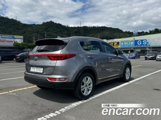 Kia Sportage 2015 thumb 4