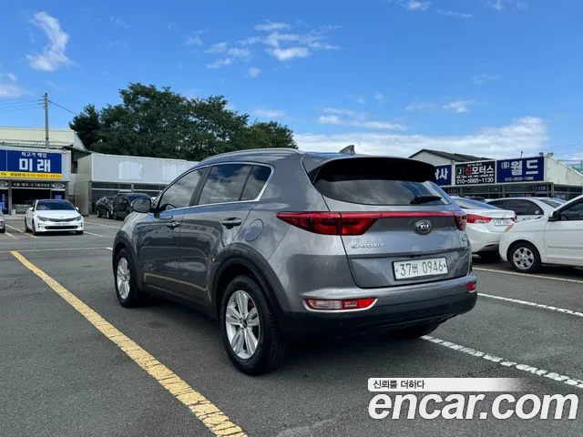 Kia Sportage 2015 thumb 6