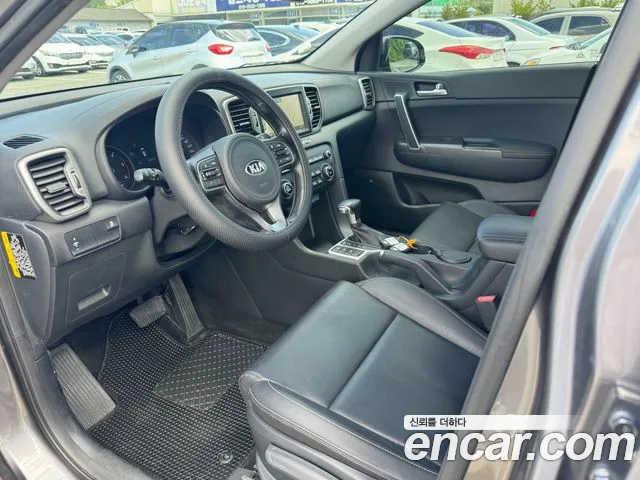 Kia Sportage 2015 thumb 8