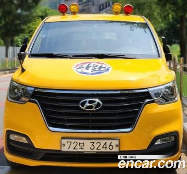 Hyundai Starex 2018 thumb 5