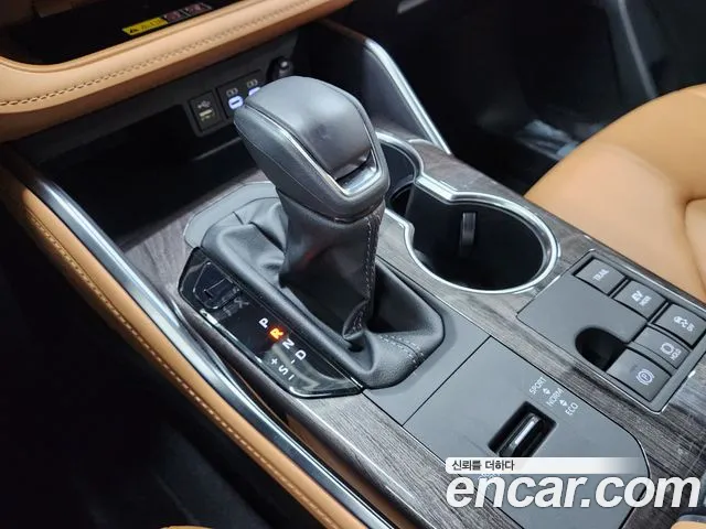 Toyota Highlander 2025 thumb 9
