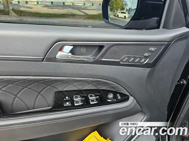 KG_Mobility_Ssangyong Rexton 2024 thumb 9