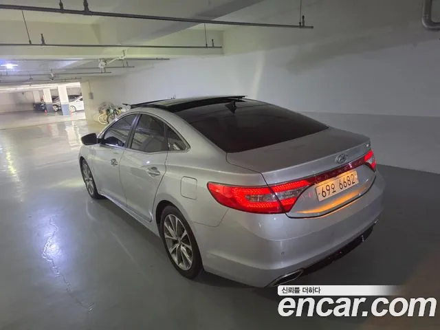 Hyundai Grandeur 2014 thumb 8