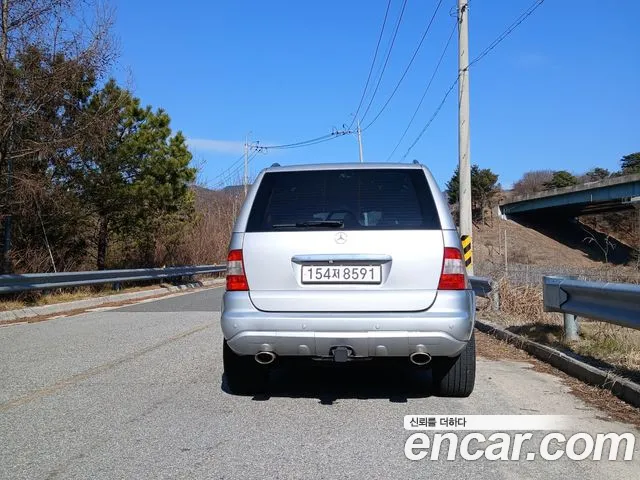 Mercedes-Benz M-class 2001 thumb 3