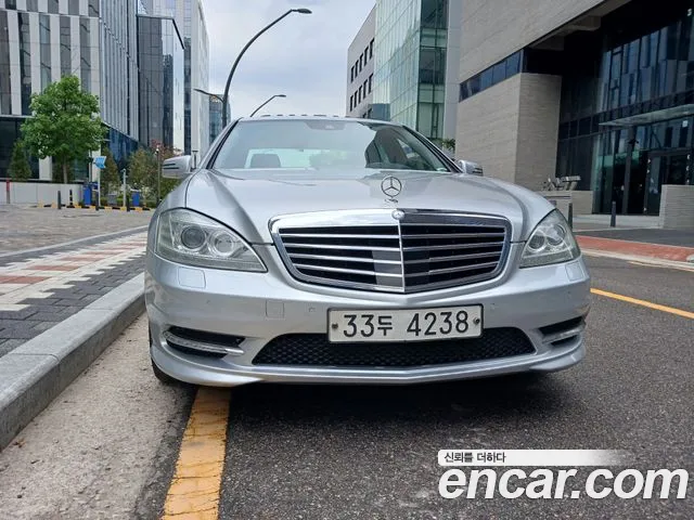 Mercedes-Benz S-Класс 2012 thumb 3