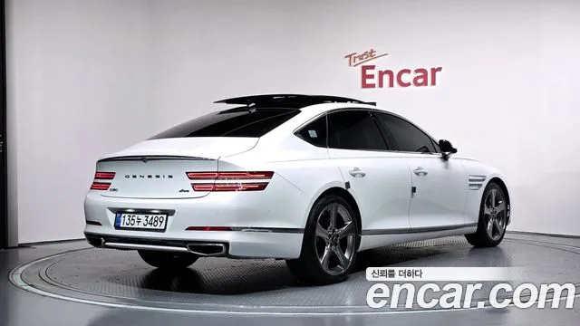 Genesis G80 2020 thumb 2