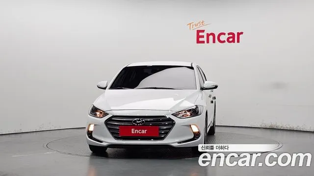 Hyundai Avante 2016 thumb 3