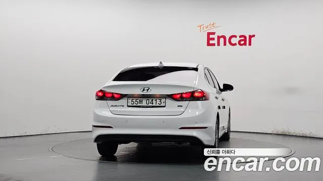 Hyundai Avante 2016 thumb 4