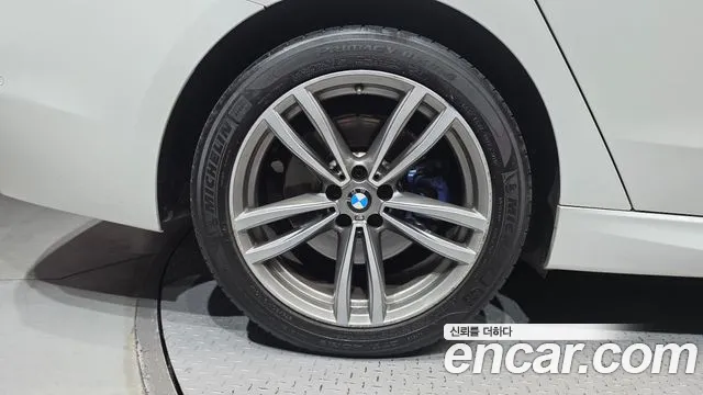 BMW Gran Turismo 2018 thumb 5