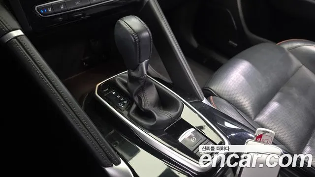 Renault-KoreaSamsung Koleos 2021 thumb 9