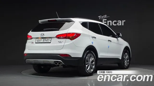 Hyundai Santa Fe 2012 thumb 2