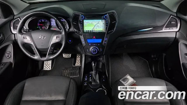 Hyundai Santa Fe 2012 thumb 7