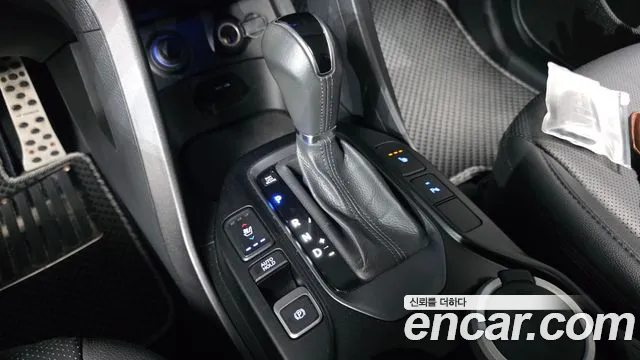 Hyundai Santa Fe 2012 thumb 9