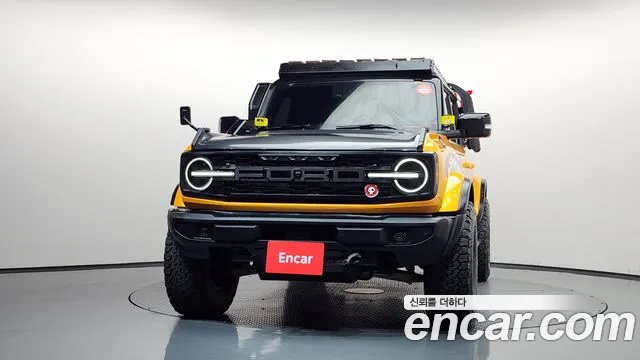 Ford Bronco 2022 thumb 3