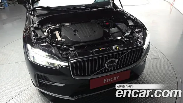 Volvo XC60 2023 thumb 5