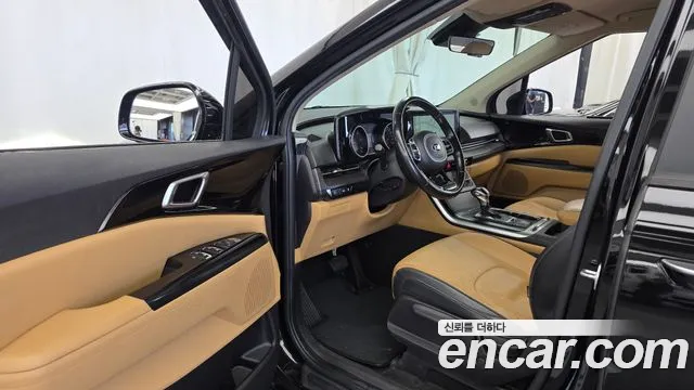 Kia Carnival 2021 thumb 10