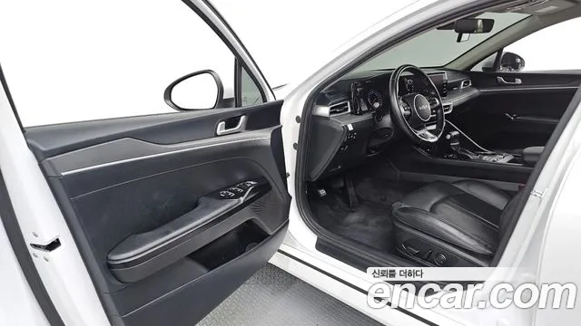 Kia K5 2022 thumb 10