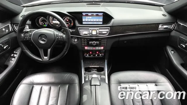 Mercedes-Benz E-Класс 2013 thumb 7