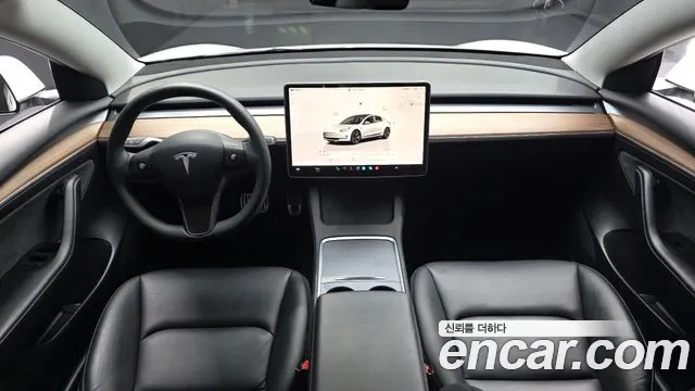 Tesla Model 3 2022 thumb 7