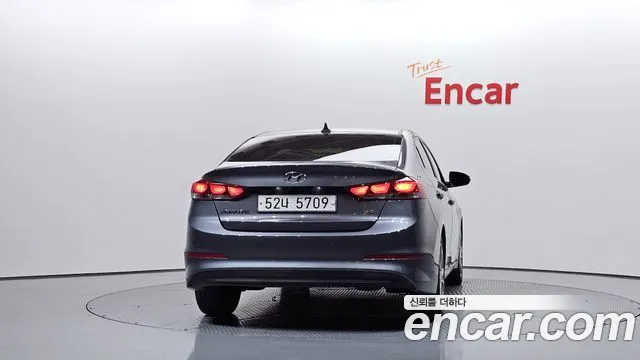 Hyundai Avante 2017 thumb 4