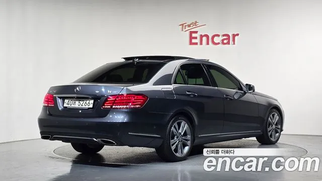 Mercedes-Benz E-Класс 2014 thumb 2