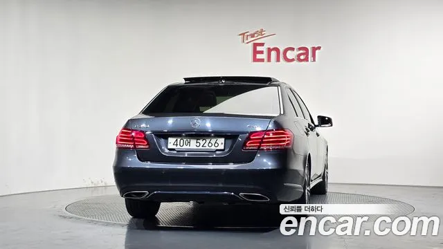 Mercedes-Benz E-Класс 2014 thumb 4