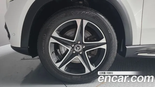 Mercedes-Benz GLE 2021 thumb 5