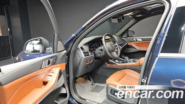 BMW X7 2022 thumb 10
