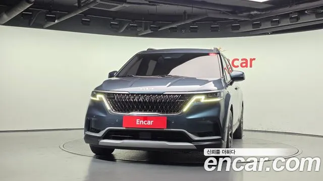 Kia Carnival 2021 thumb 3
