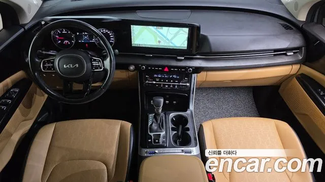 Kia Carnival 2021 thumb 7