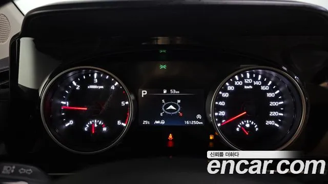 Kia Carnival 2021 thumb 8