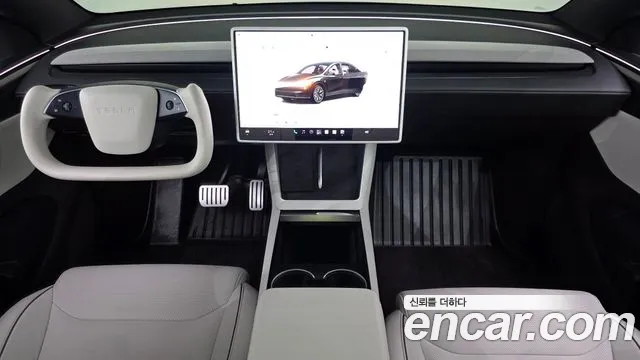 Tesla Model Y 2026 thumb 6