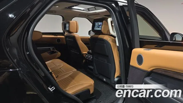Land Rover Discovery 2017 thumb 11