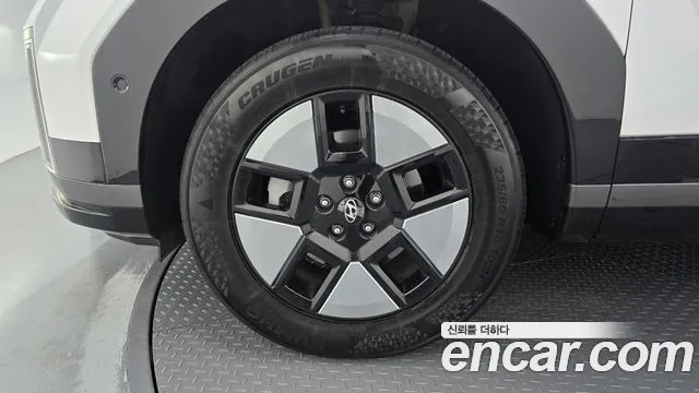 Hyundai Santa Fe 2024 thumb 5
