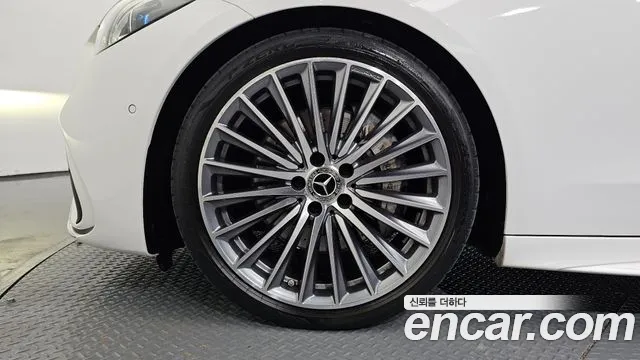 Mercedes-Benz C-Класс 2023 thumb 5