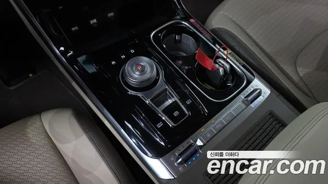 Kia Carnival 2023 thumb 9
