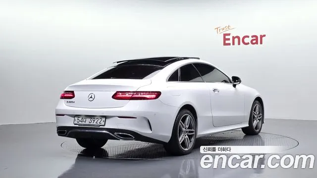 Mercedes-Benz E-Класс 2018 thumb 2