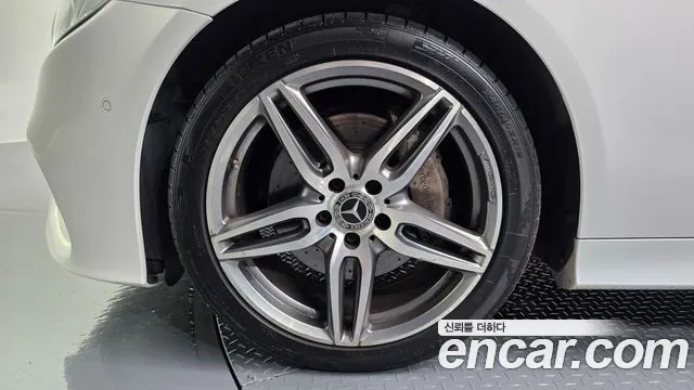 Mercedes-Benz E-Класс 2018 thumb 5