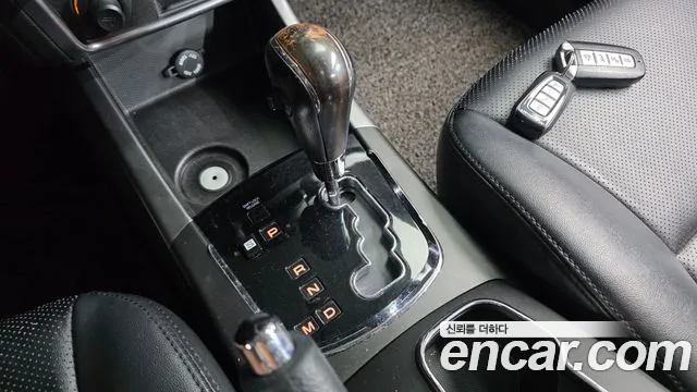 KG_Mobility_Ssangyong KORANDO 2014 thumb 9