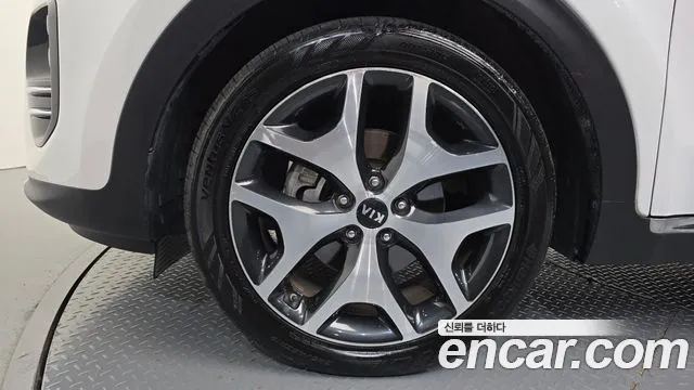 Kia Sportage 2016 thumb 5