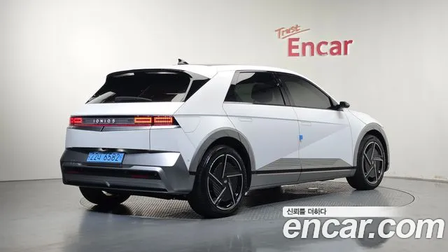 Hyundai IONIQ 5 2024 thumb 2