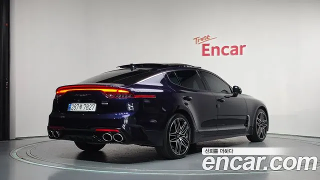 Kia Stinger 2020 thumb 2