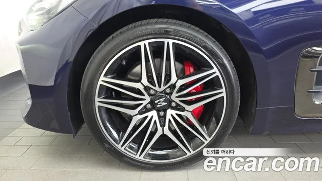 Kia Stinger 2020 thumb 5