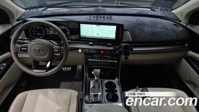 Kia Carnival 2021 thumb 7