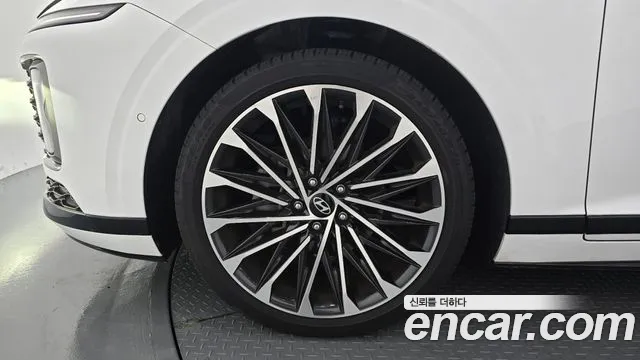 Hyundai Grandeur 2023 thumb 5