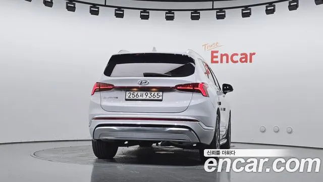 Hyundai Santa Fe 2020 thumb 4