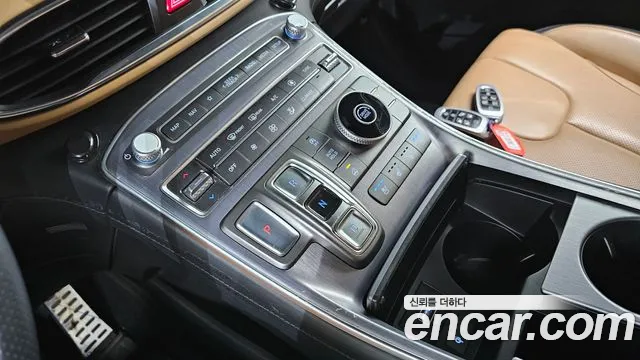 Hyundai Santa Fe 2020 thumb 9